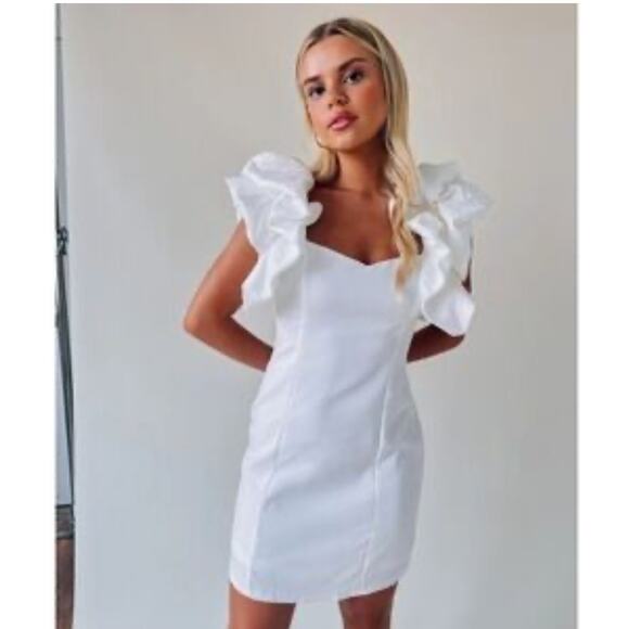 NWT Idem Ditto White Oversize Puff Sleeve Mini Sheath Dress - Picture 1 of 8